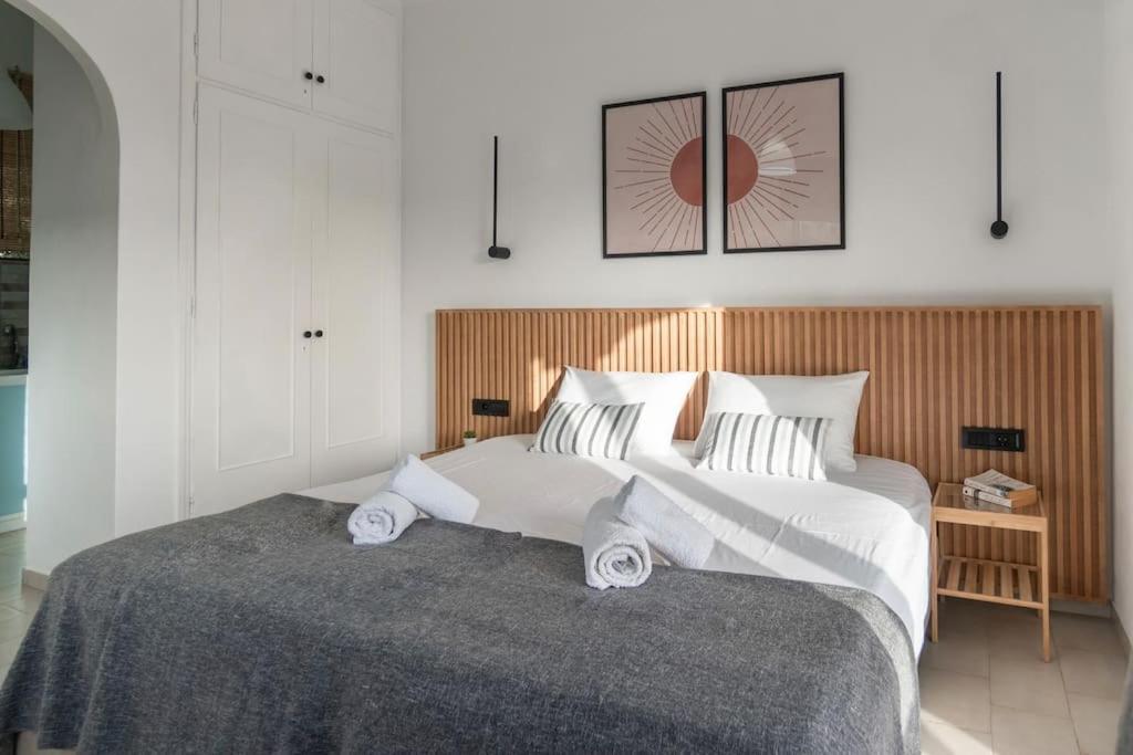 Sea View Studio At Xenios Avlais อลิกานาส ห้อง รูปภาพ